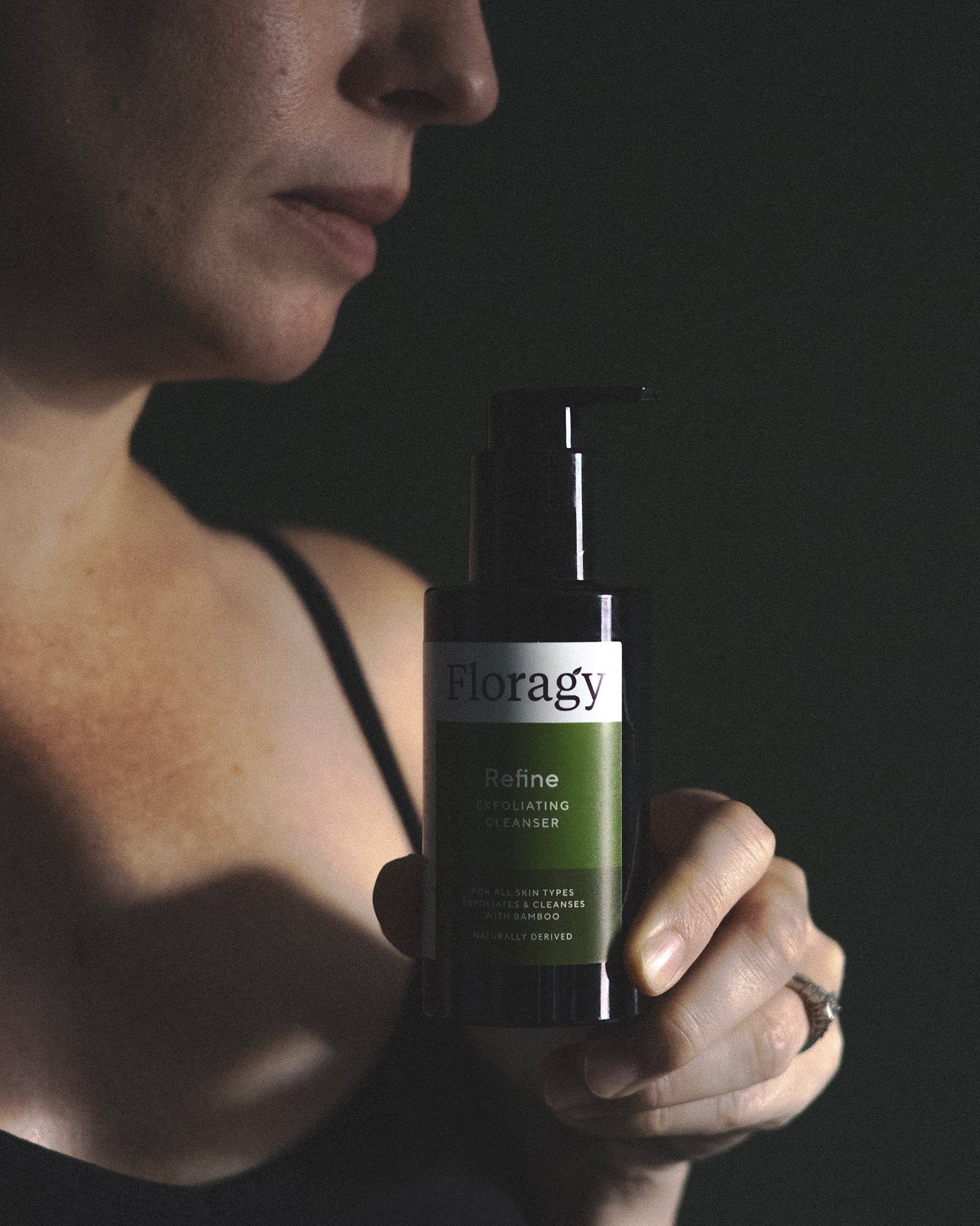 Refine – Exfoliating Cleanser