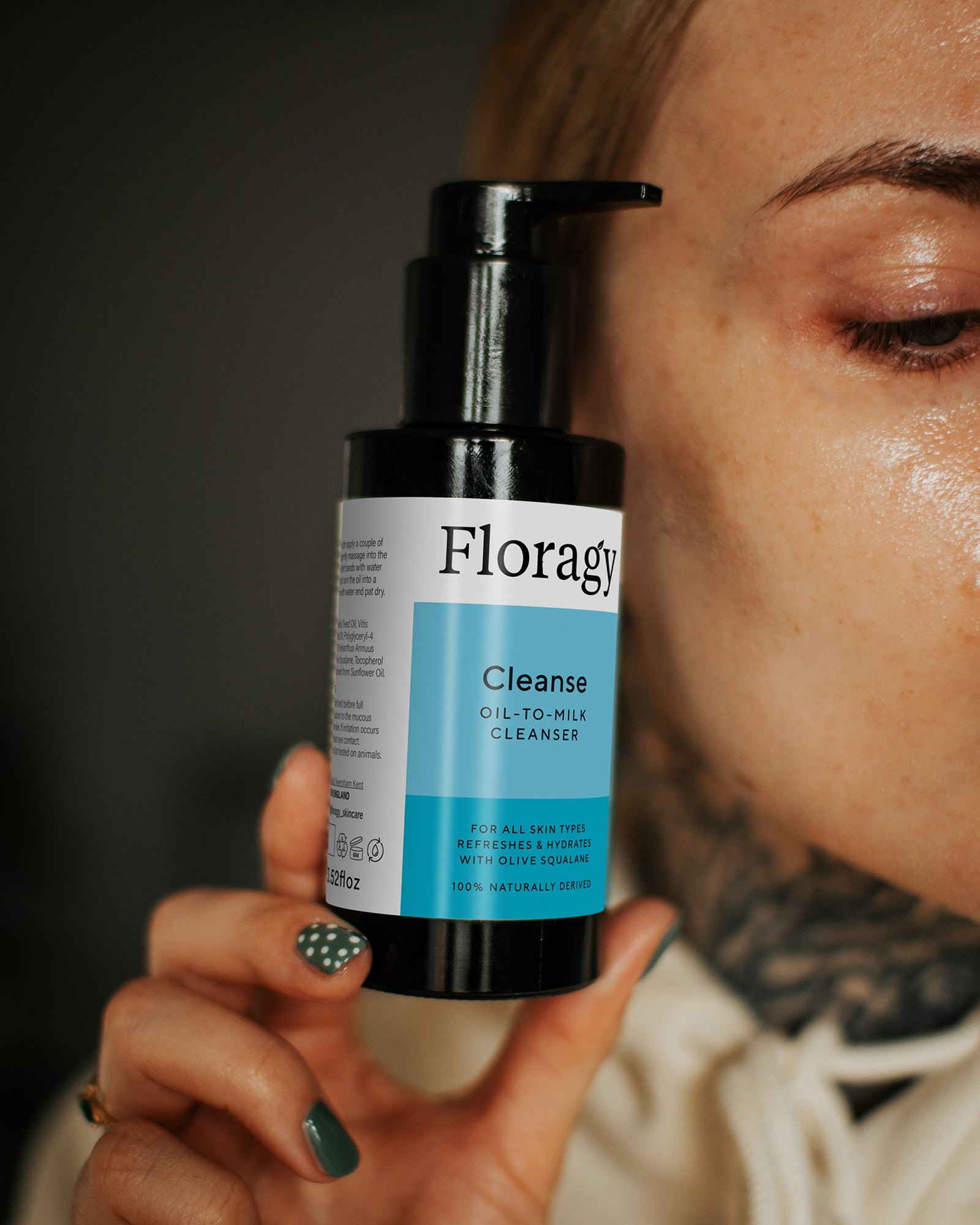 Cleanse – Oil-to-milk Cleanser