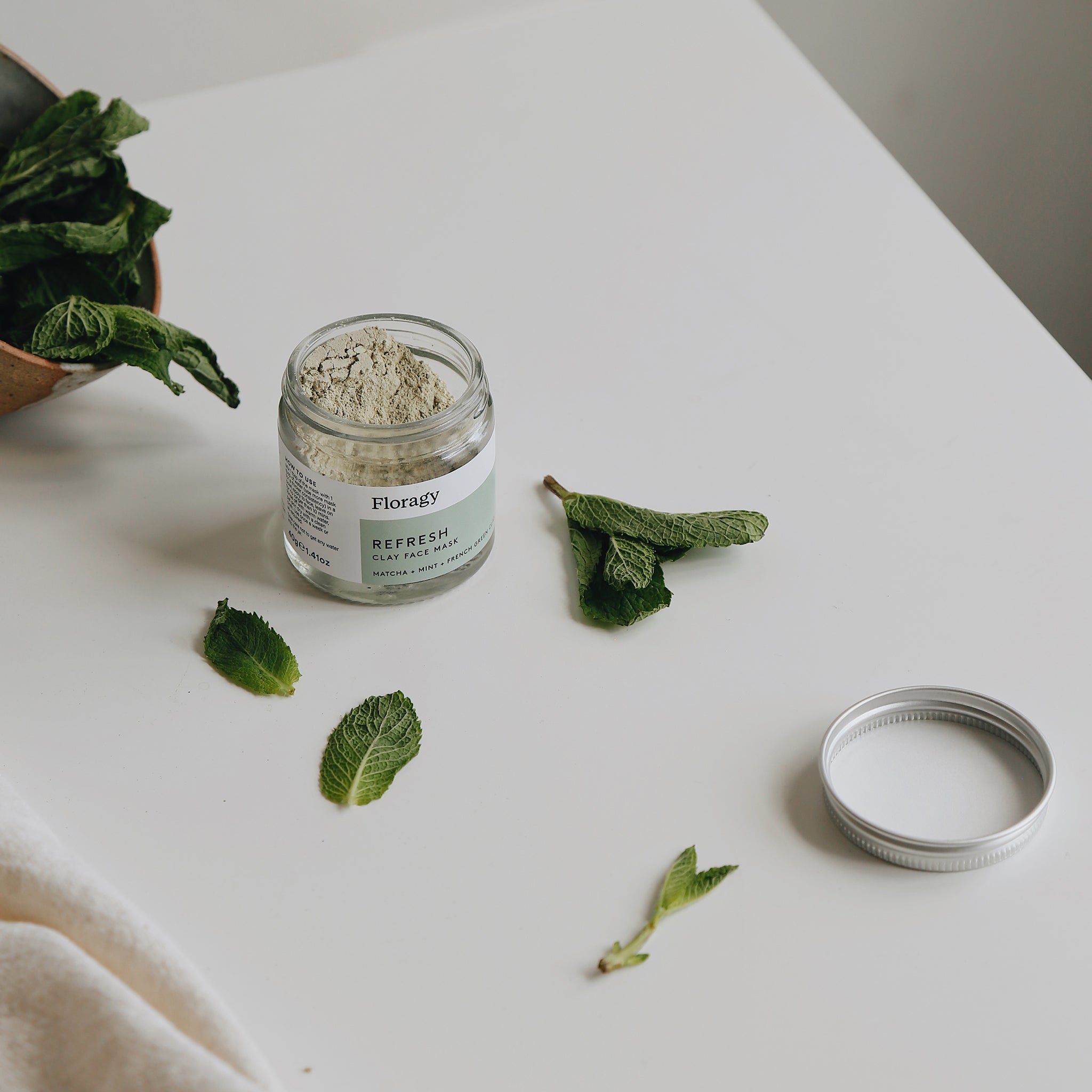 Refresh – Matcha + Mint Clay Mask